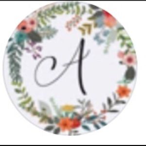 Meet your Posher, Angelina